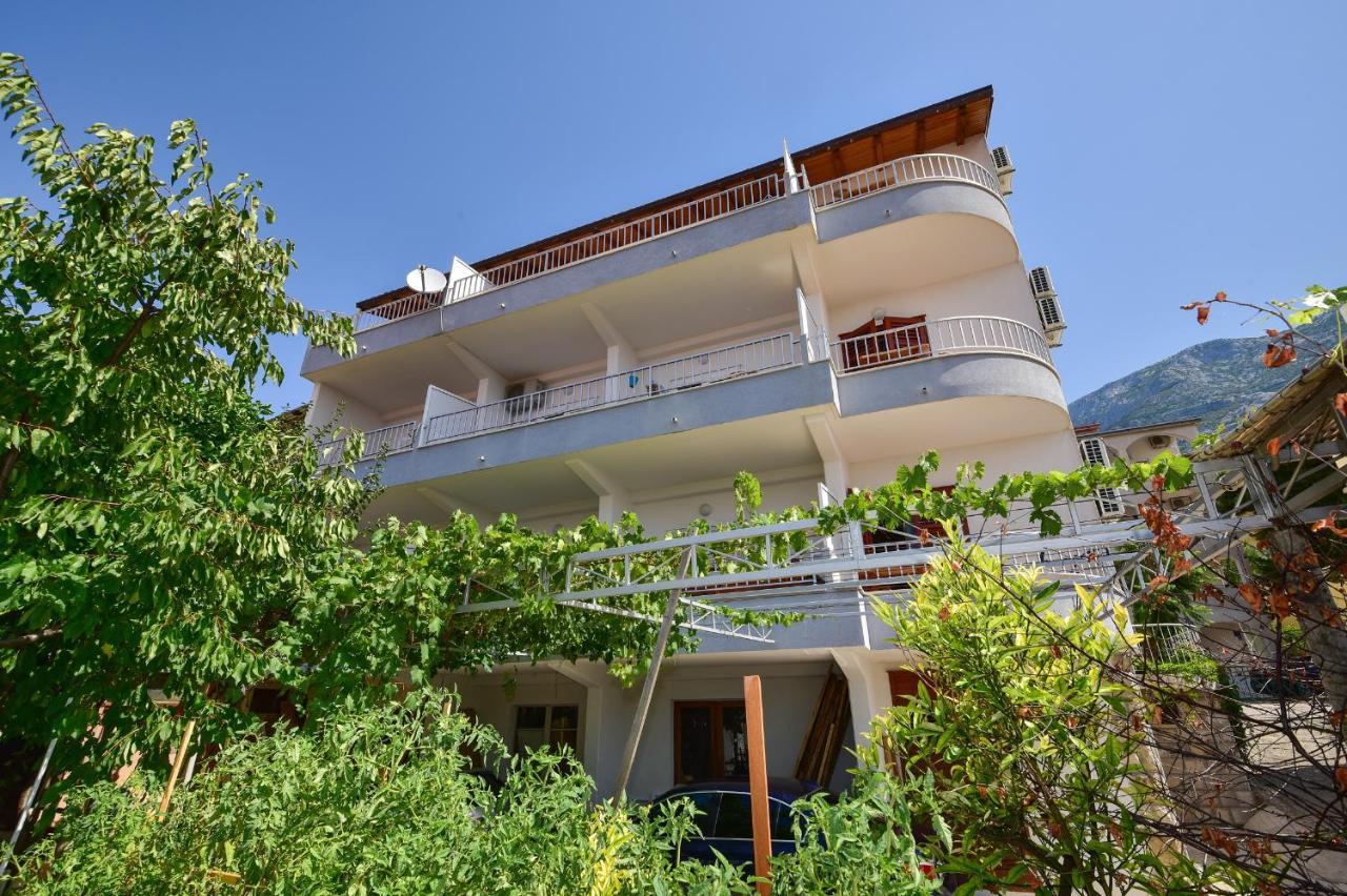 Apartmani Mate Makarska Exterior foto